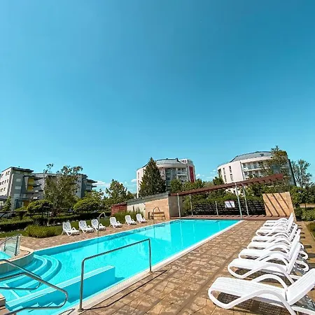 Admiral Sky Deluxe Apartman * Siofok