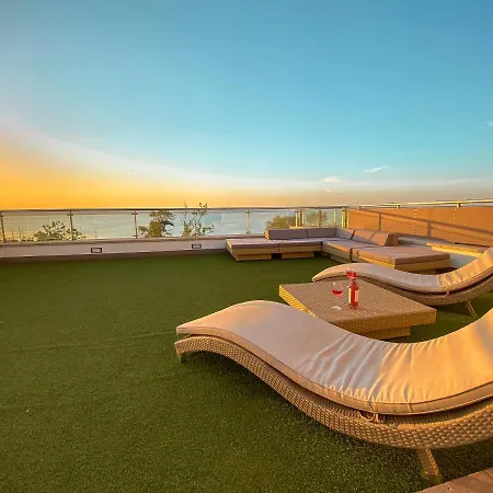 Admiral Sky Deluxe Apartman Apartment Siofok