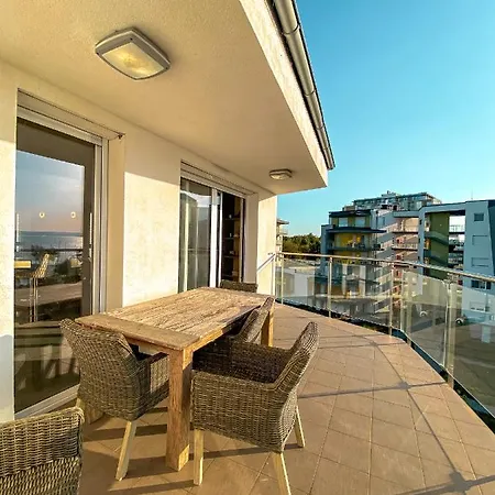 Admiral Sky Deluxe Apartman Apartment Siofok
