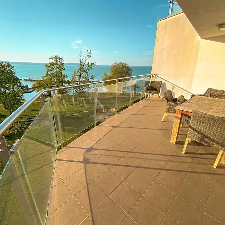 Admiral Sky Deluxe Apartman Apartment Siofok
