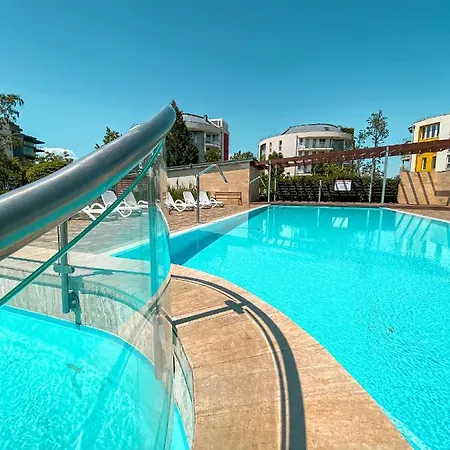 Admiral Sky Deluxe Apartman Siofok
