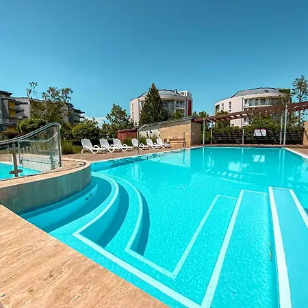 Admiral Sky Deluxe Apartman Siofok